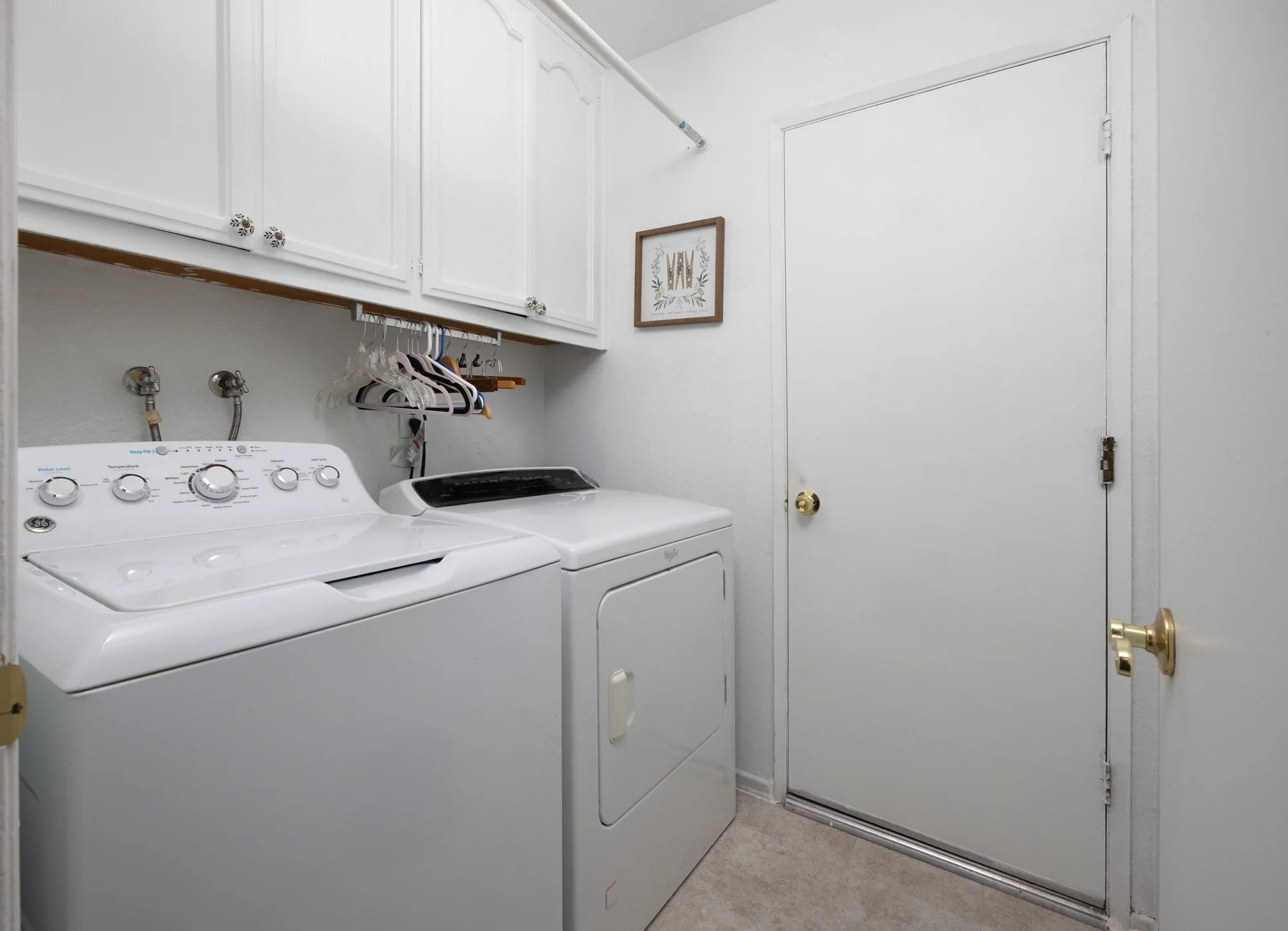 17901 Martha Anne Dr 0858.jpg