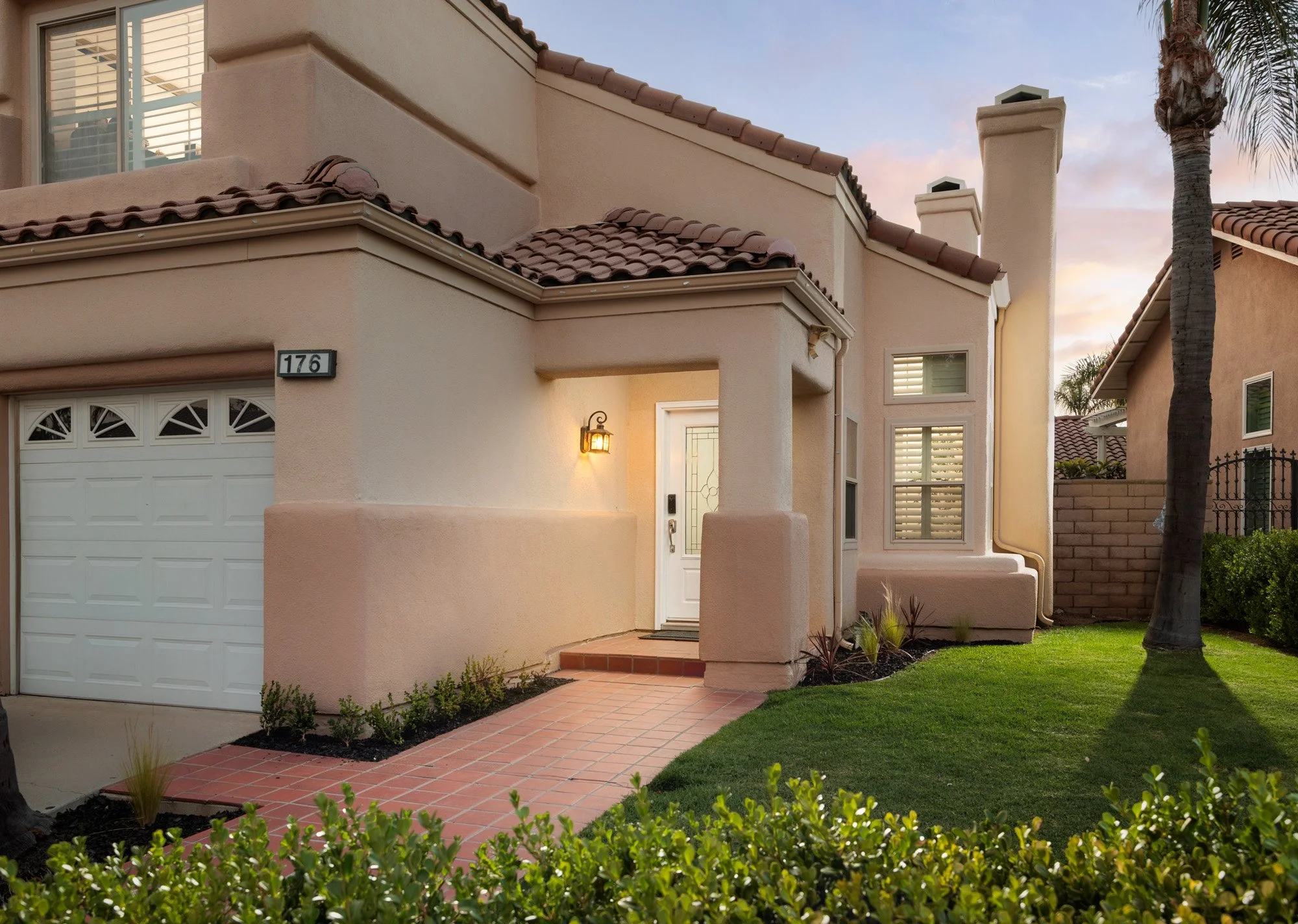 176 S Shadow Pines Rd 1327.jpg