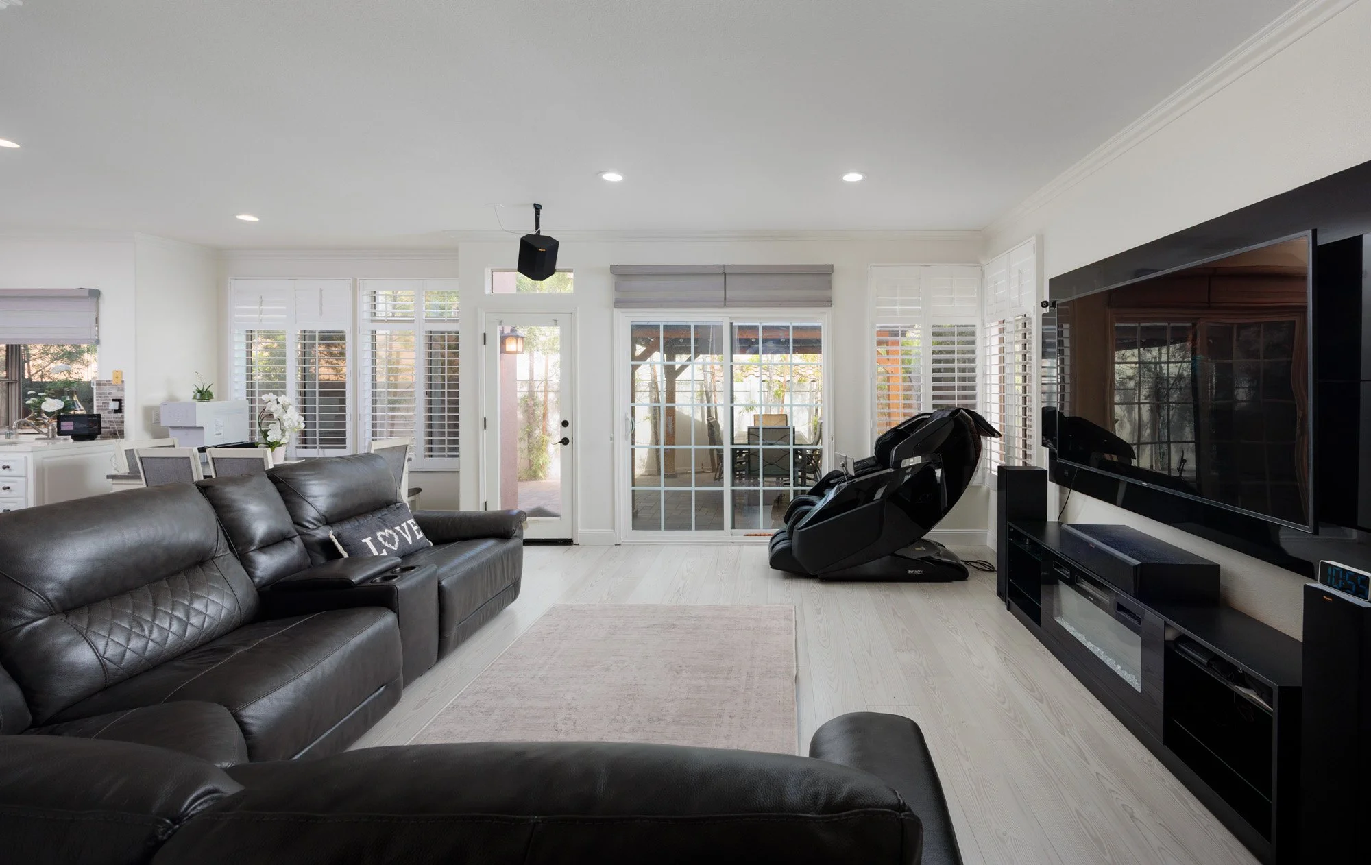 176 S Shadow Pines Rd 1337.jpg