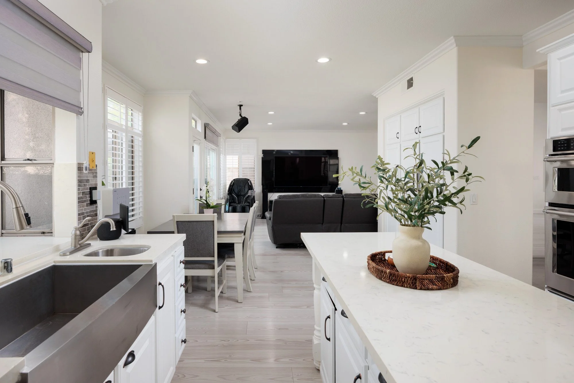 176 S Shadow Pines Rd 1345.jpg