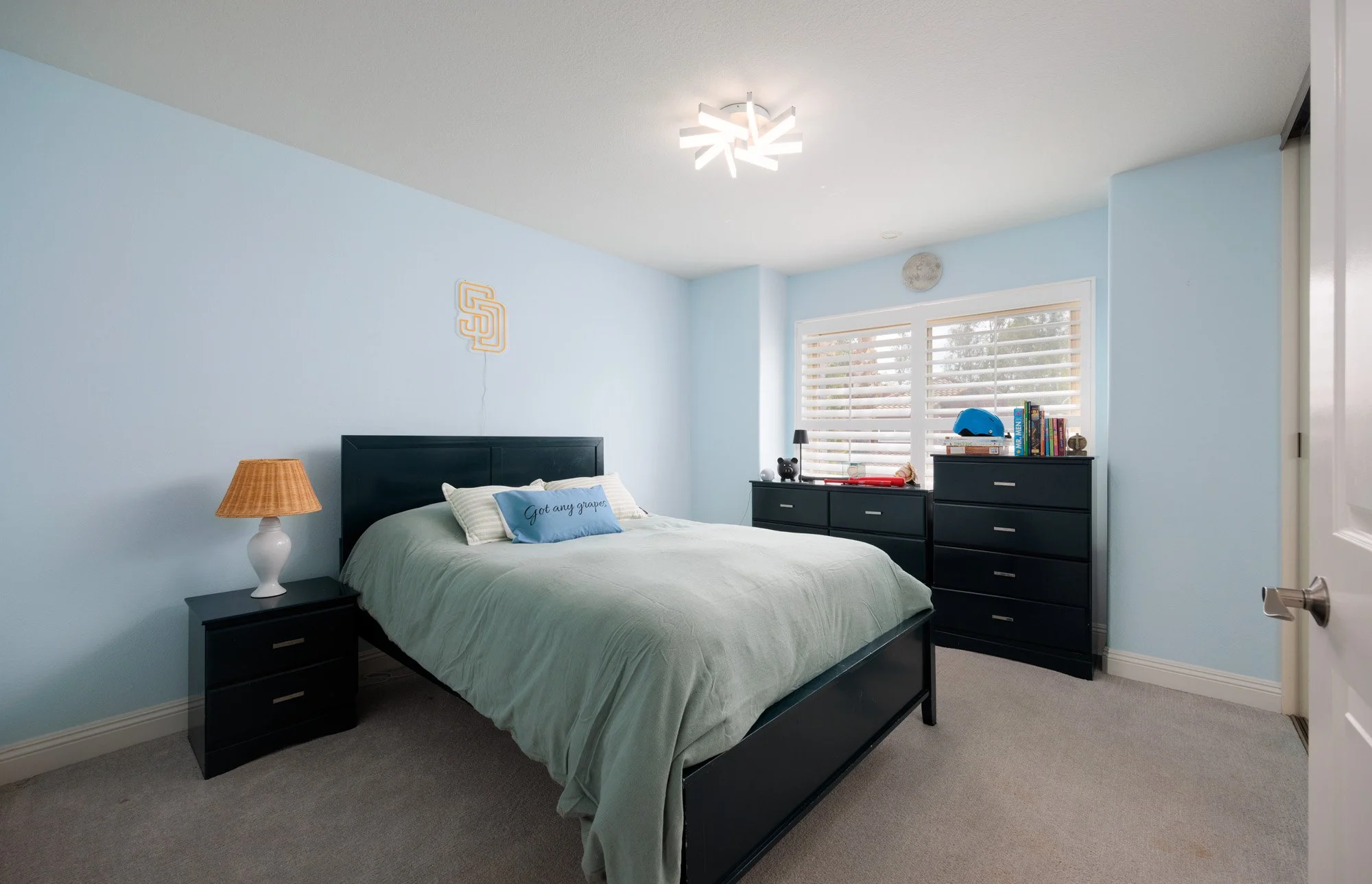176 S Shadow Pines Rd 1356.jpg