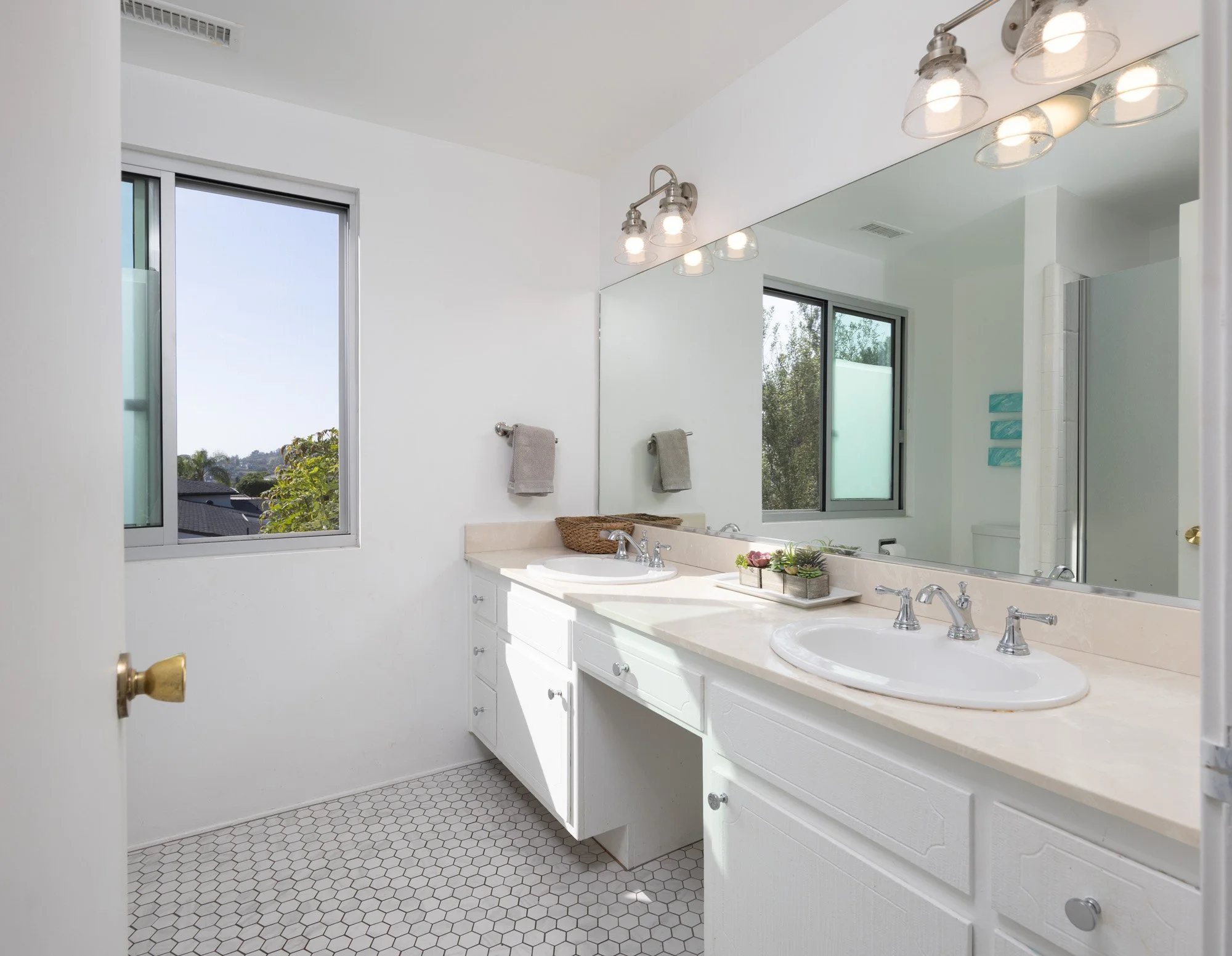 1452 Cloyden Rd 1230.jpg