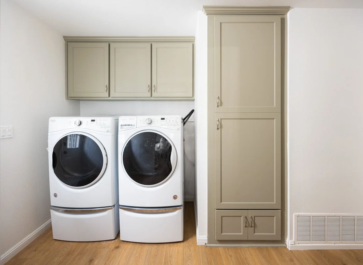 1262 Andrews St 0165.jpg