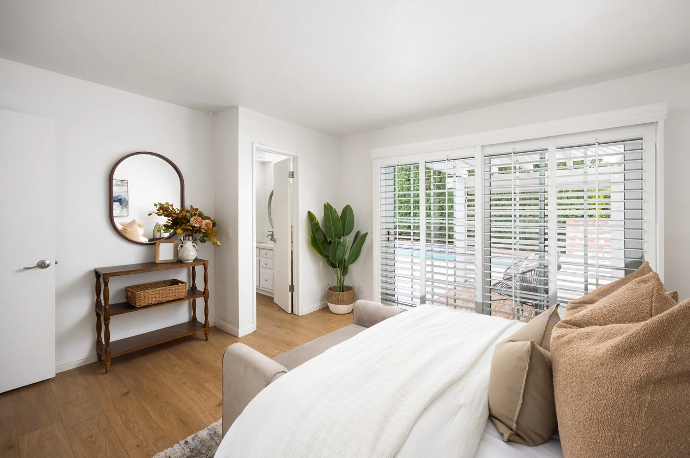 1262 Andrews St 0172.jpg