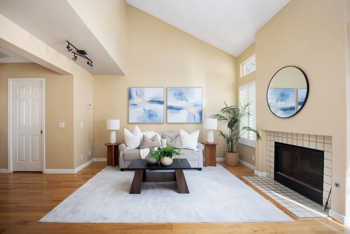 5931 E Rocking Horse Way 4048.jpg