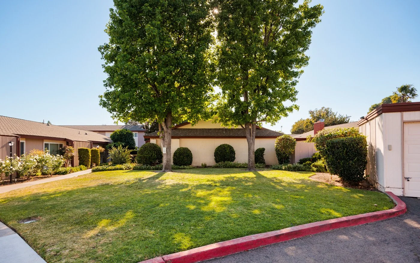 17962 Irvine Blvd_0001.jpg