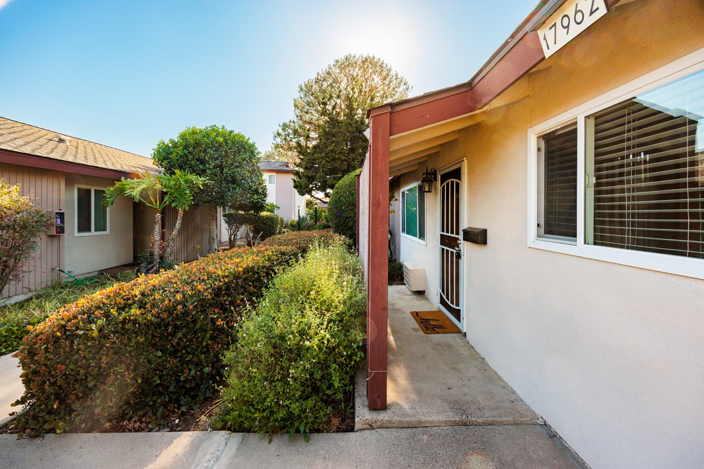 17962 Irvine Blvd_0032.jpg
