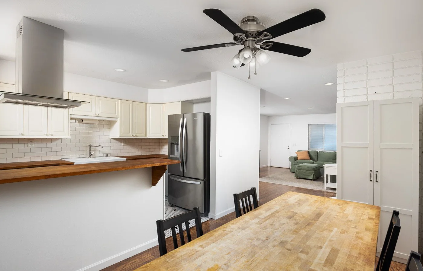 17962 Irvine Blvd_0153.jpg