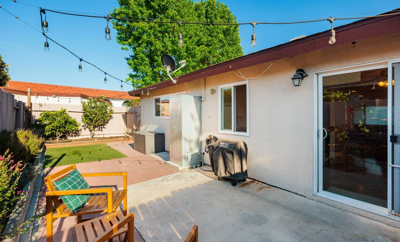 17962 Irvine Blvd_0230.jpg