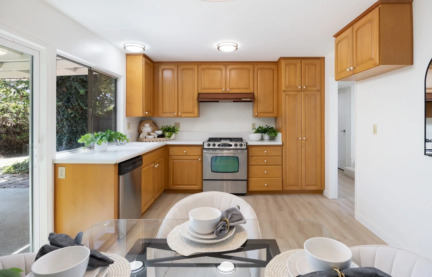 1130 Sheffield St 0107.jpg