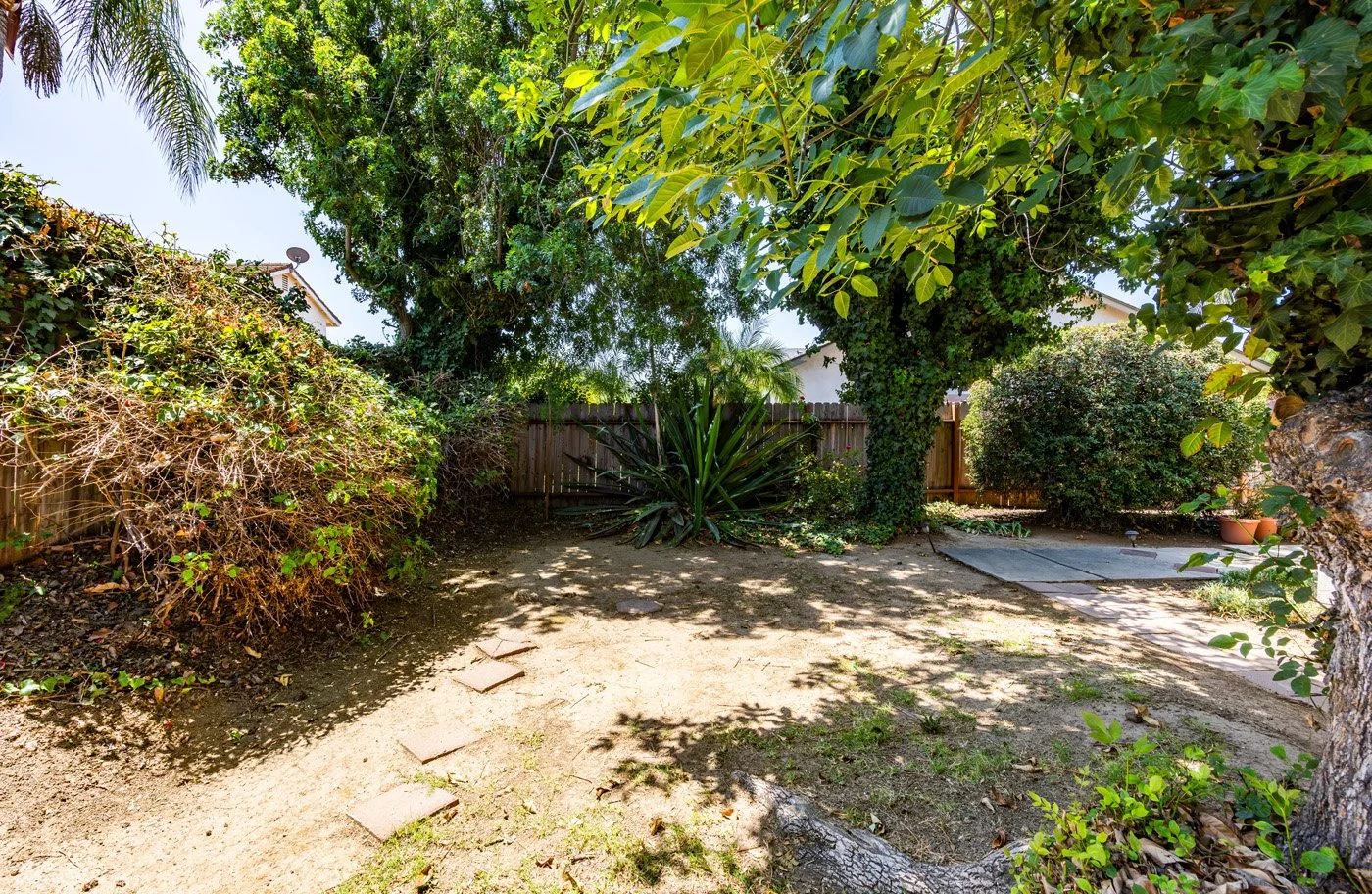 1130 Sheffield St 0122.jpg