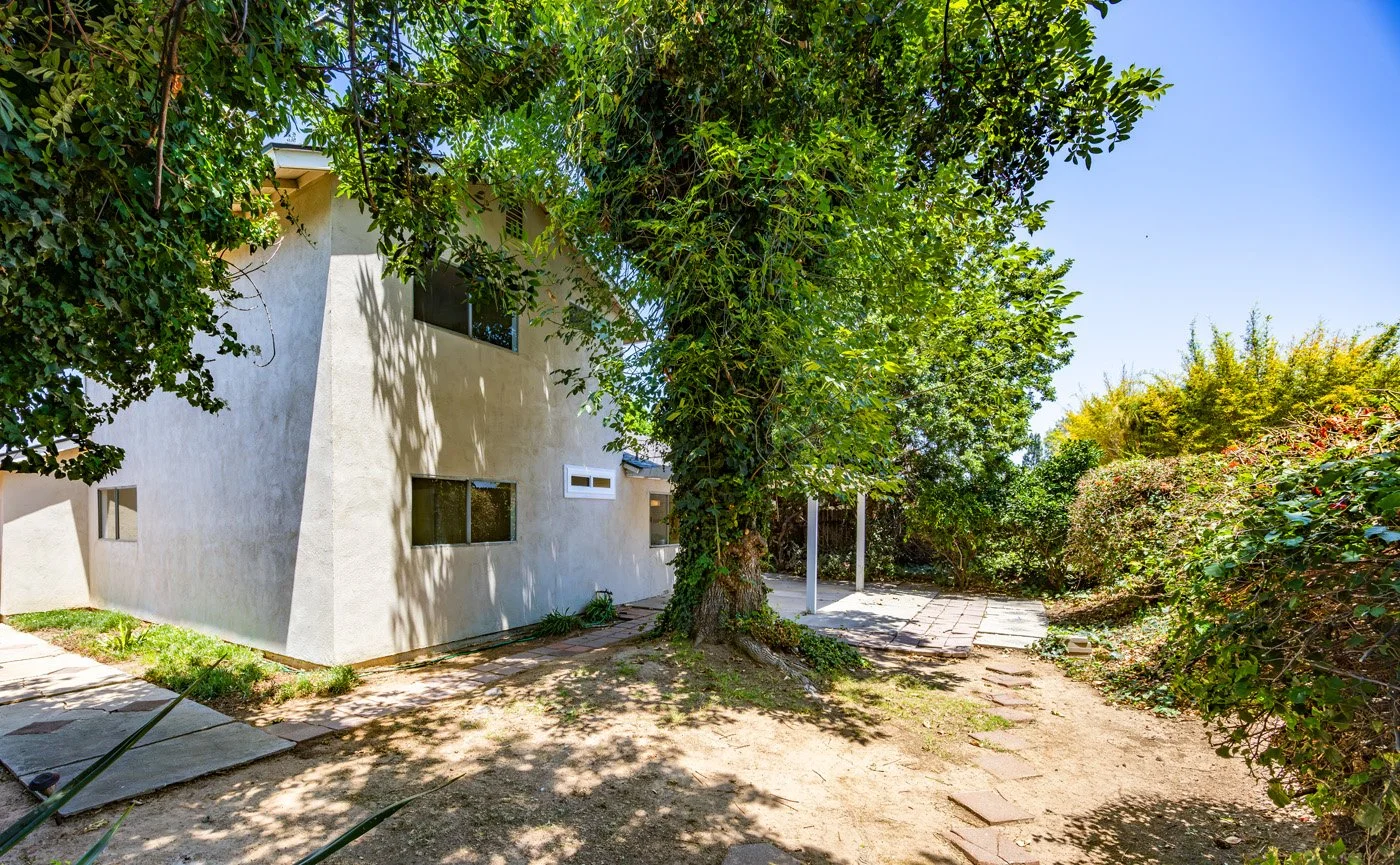 1130 Sheffield St 0123.jpg