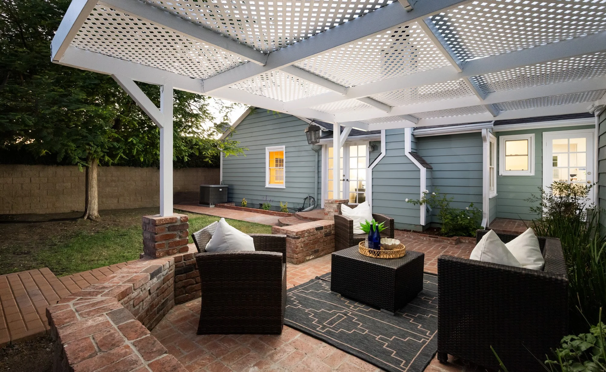 1026 W 19th St 0372.jpg