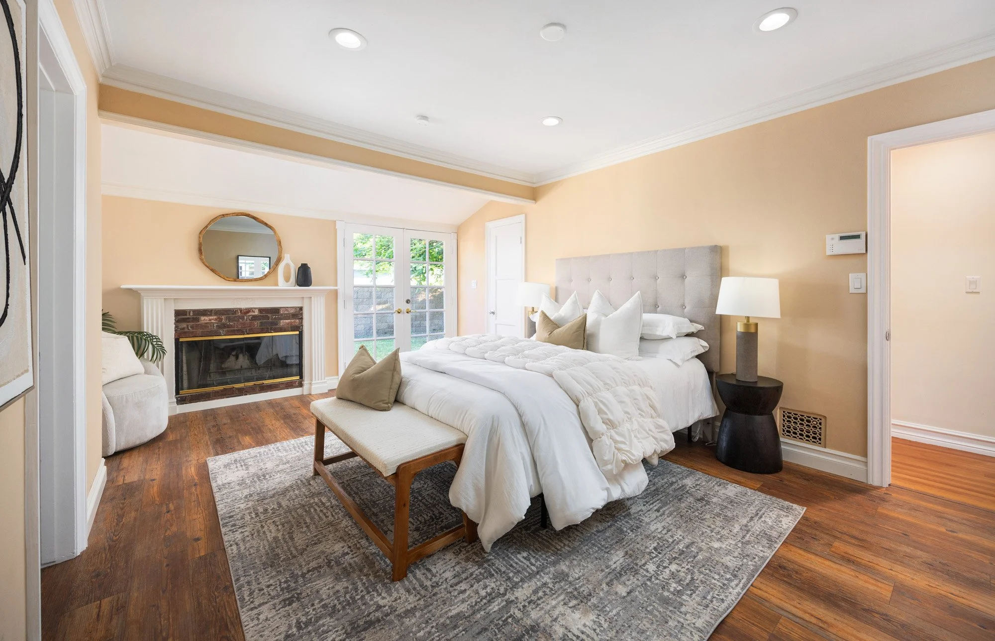 1026 W 19th St 0393.jpg