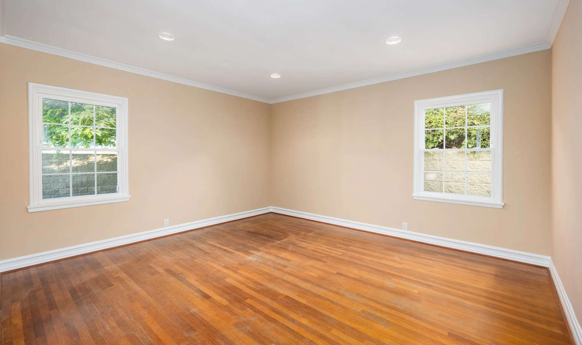 1026 W 19th St 0395.jpg