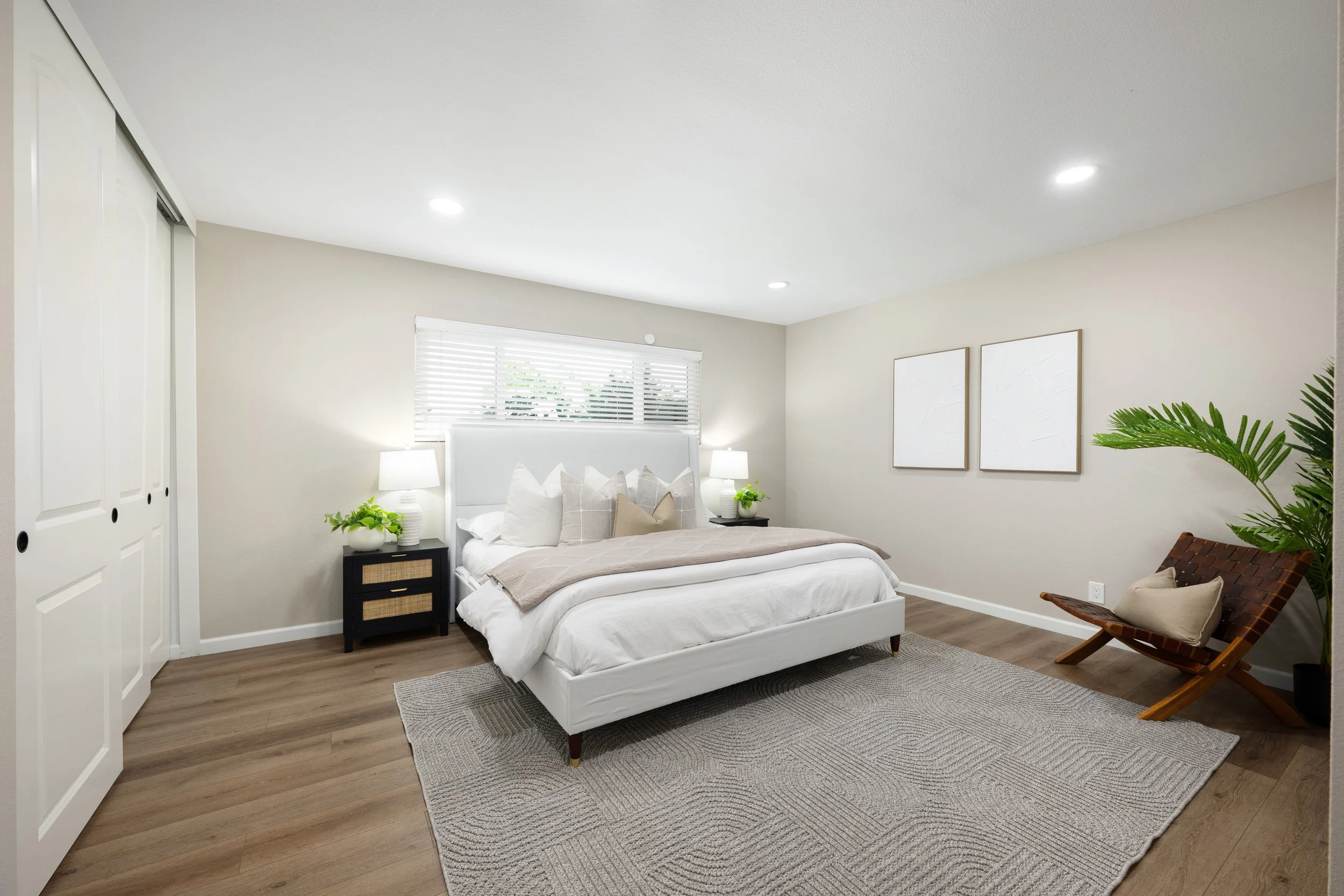 3133 N Driftwood St_21.jpg
