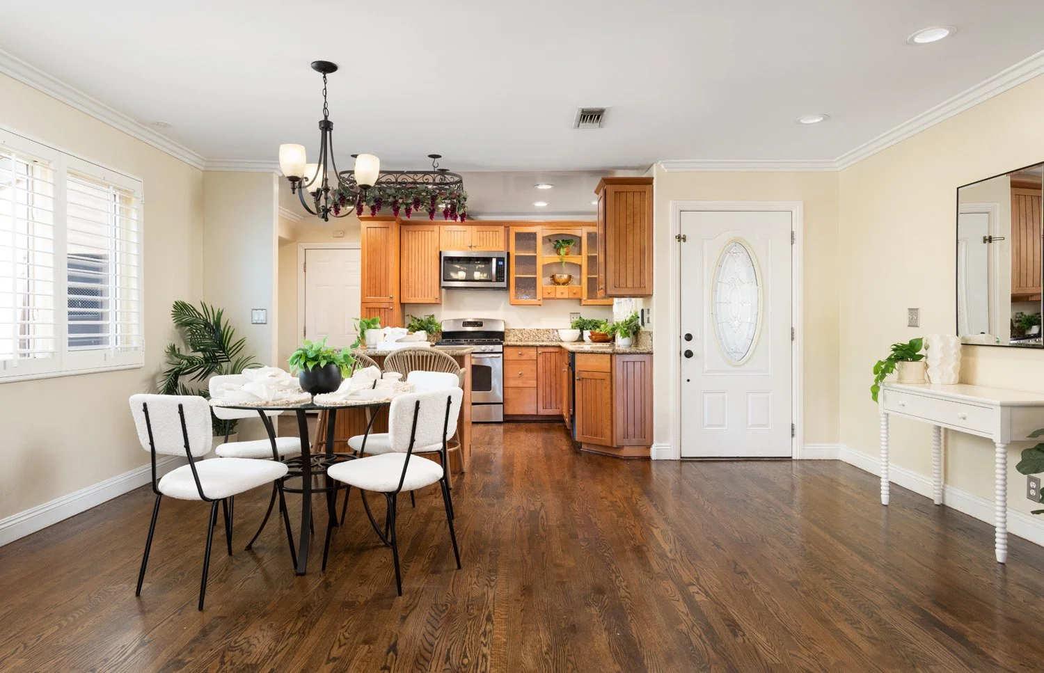 840 E Glendora Ave 1379.jpg