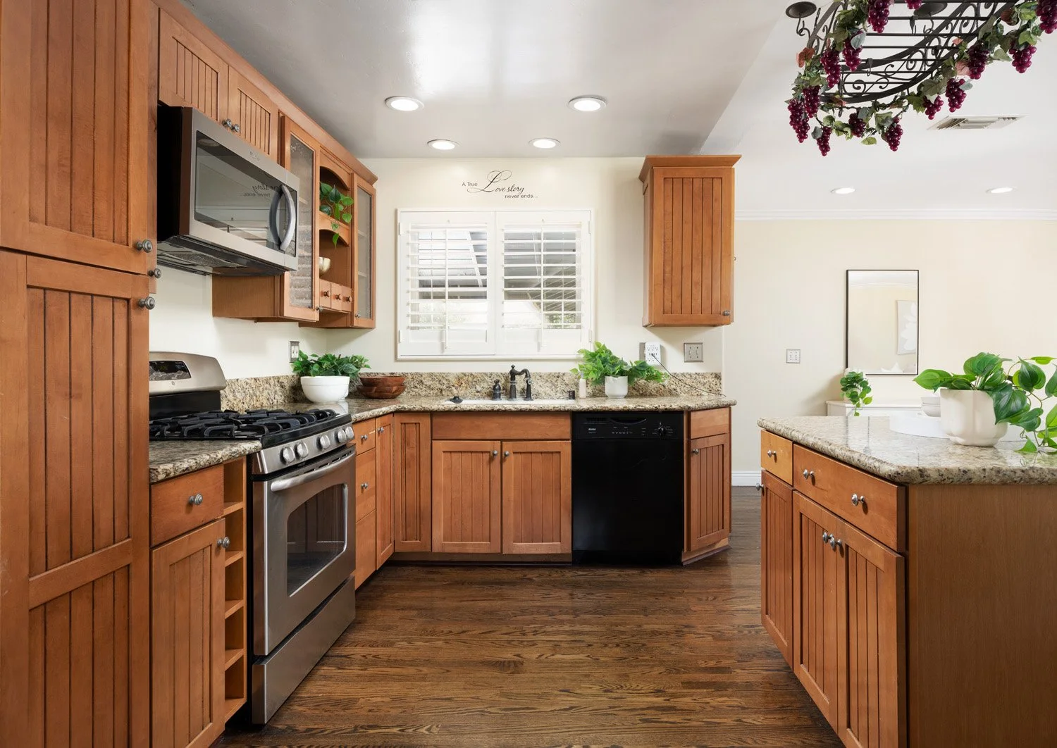 840 E Glendora Ave 1383.jpg