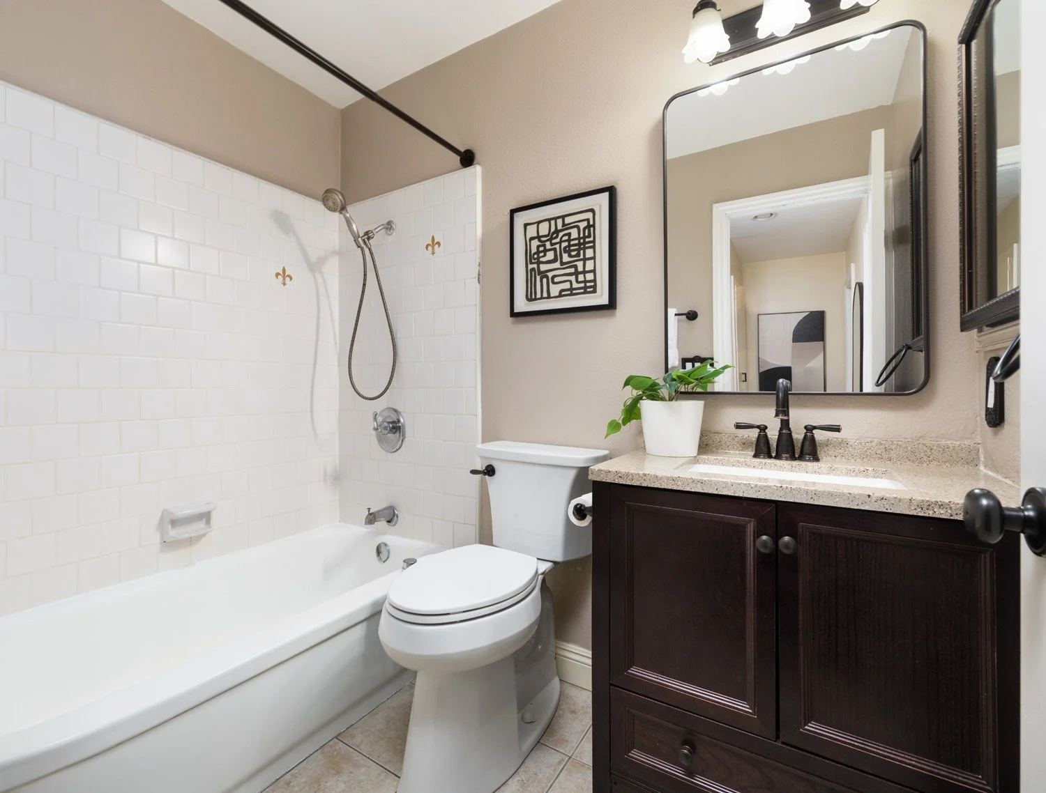 840 E Glendora Ave 1396.jpg
