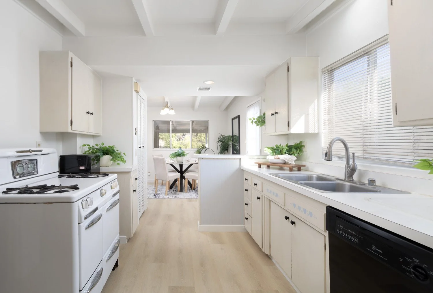 14382 Livingston St 5241.jpg
