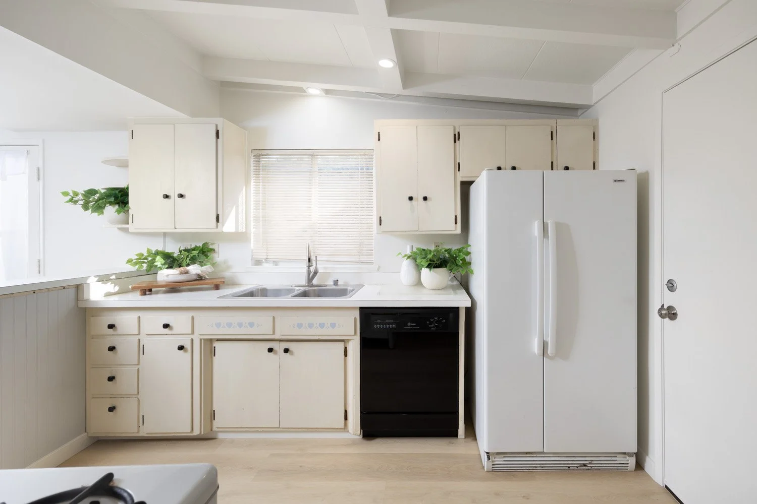 14382 Livingston St 5242.jpg