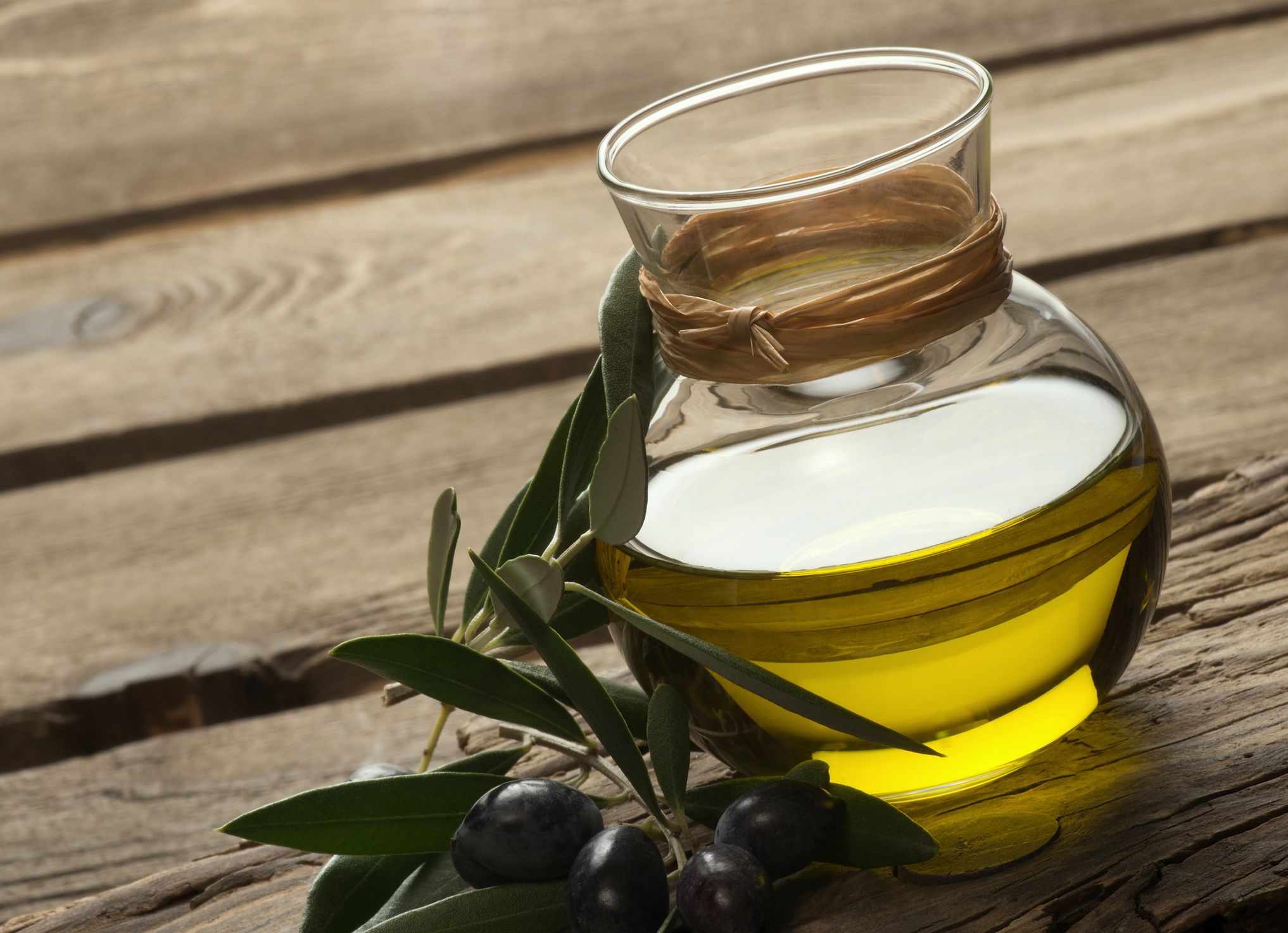 Food Olive Oil Greek Large 504857084.jpg