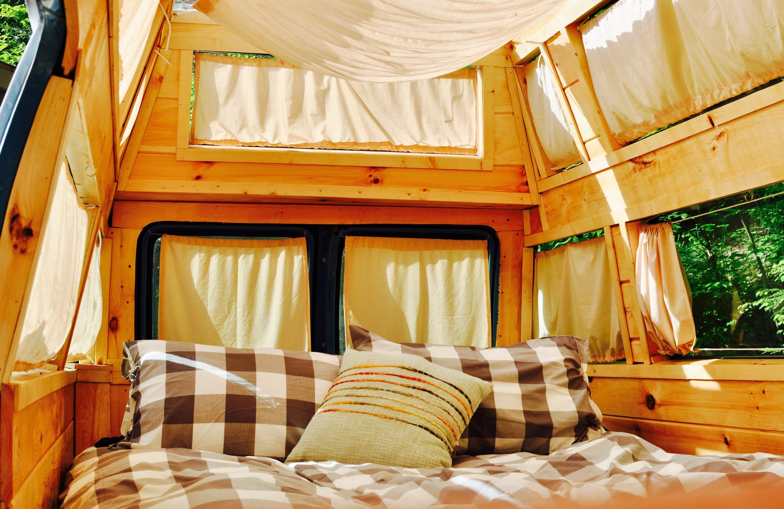 Van with Glass Ceiling