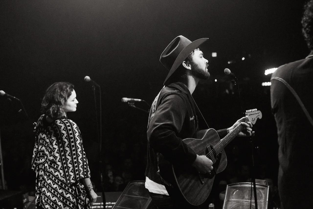 Norah Jones, Shakey Graves