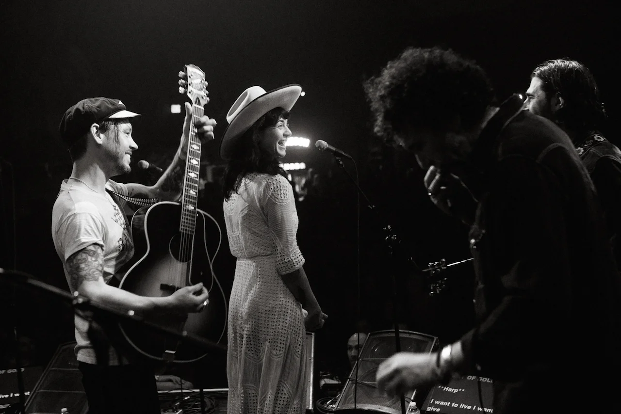 Jonathan Tyler, Nikki Lane, Mickey Raphael