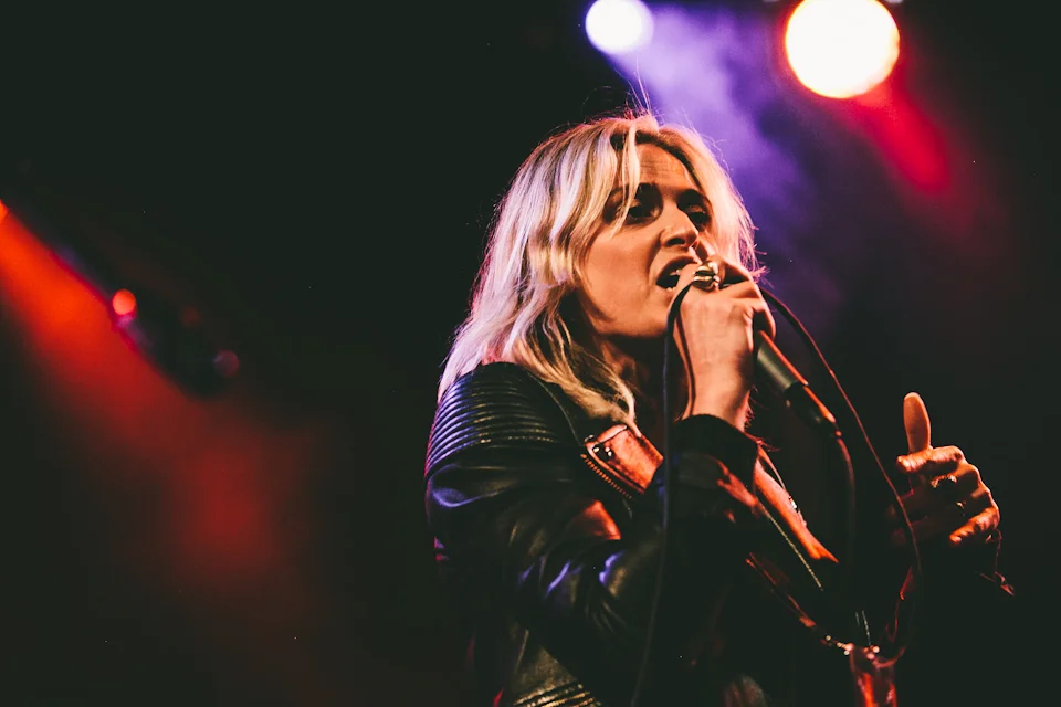 EmilyArmstrong_PettyFestLA2014.jpg