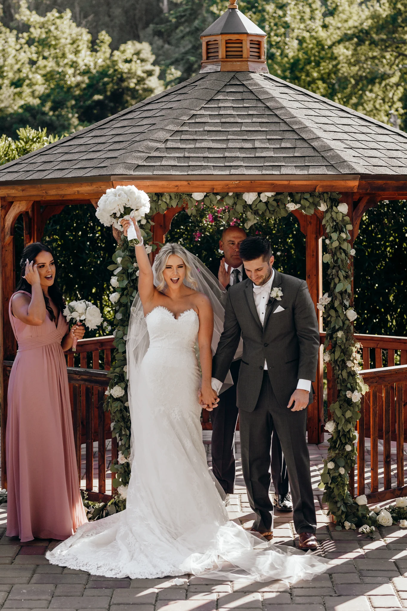 Just married Elliston Vineyard Sunol.jpg