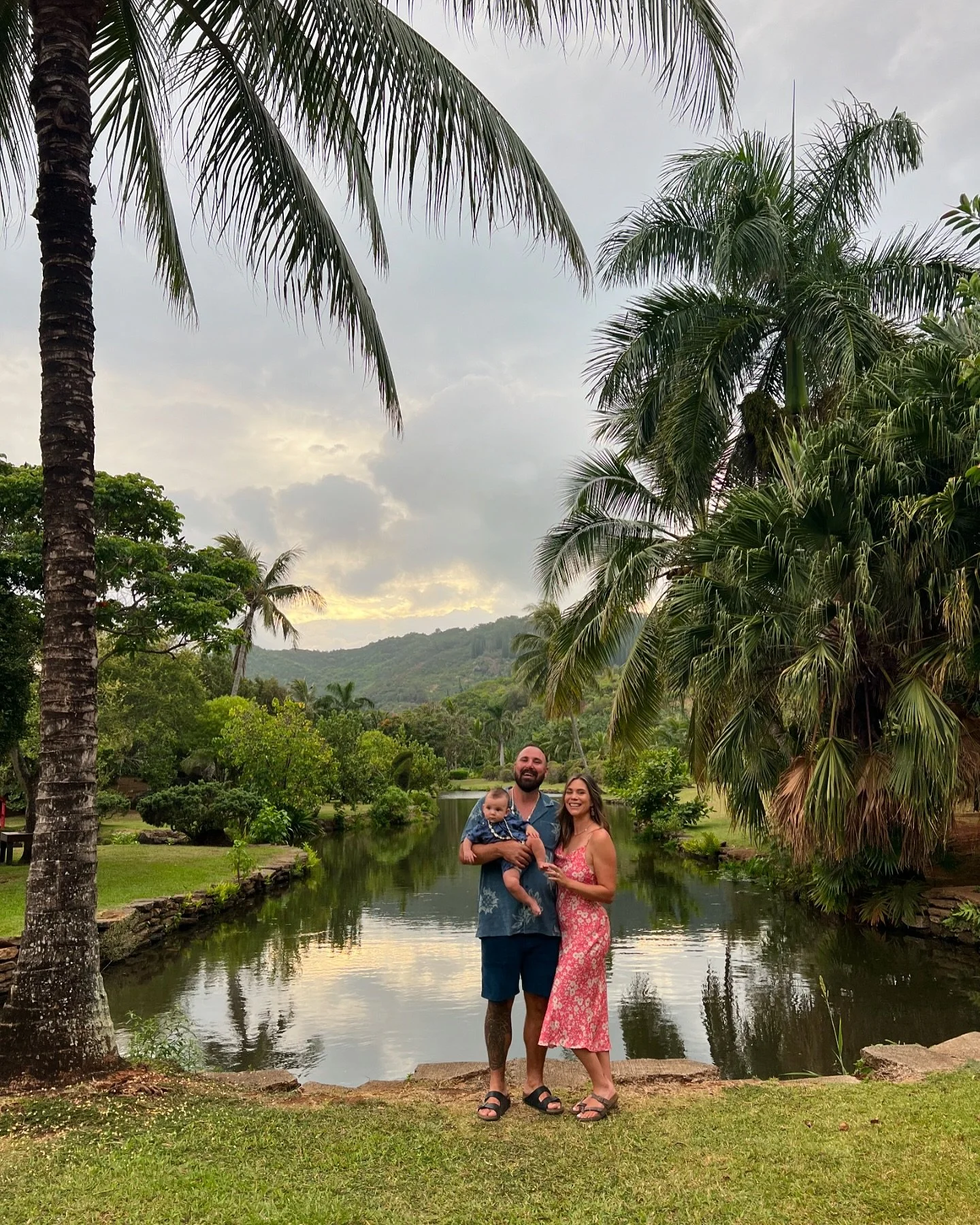 So many fun memories &amp; new experiences on our first family vacay with our almost 6 month old 🌴🌊🍹