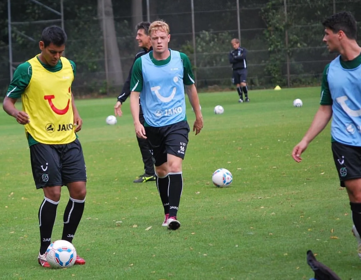 Being "Technical" is not a luxury! It's the MINIMUM REQUIREMENT to even get in the door!