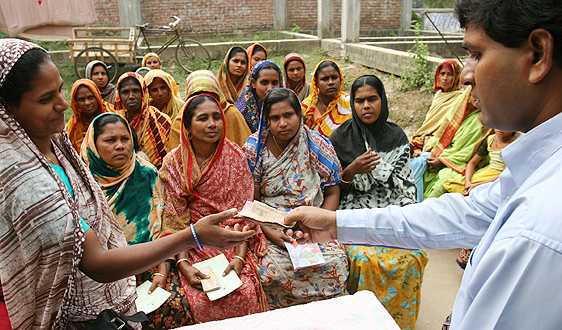 Blog-Bornstein-Commercial-Microfinance-Image-1.jpg
