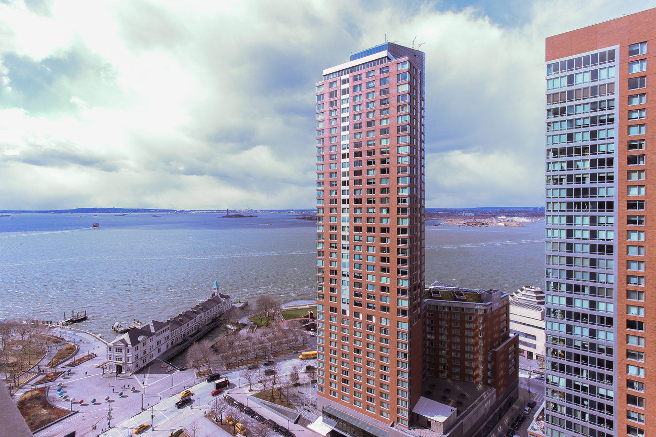 The view of New York Harbor from King's One West housing location.