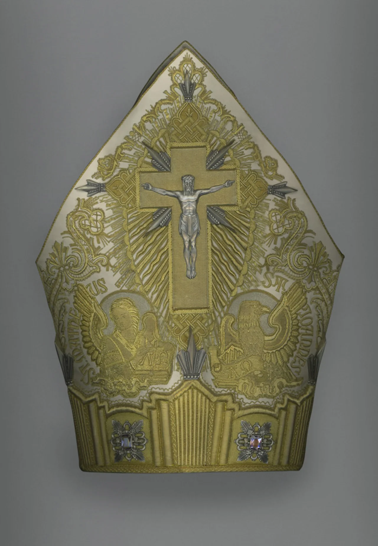 Mitre of Pius XI (r. 1922–39), 1929. Italian. Courtesy of the Collection of the Office of Liturgical Celebrations of the Supreme Pontiff, Papal Sacristy, Vatican City. || Photo credit from the Met Museum. Digital composite scan by Katerina Jebb.