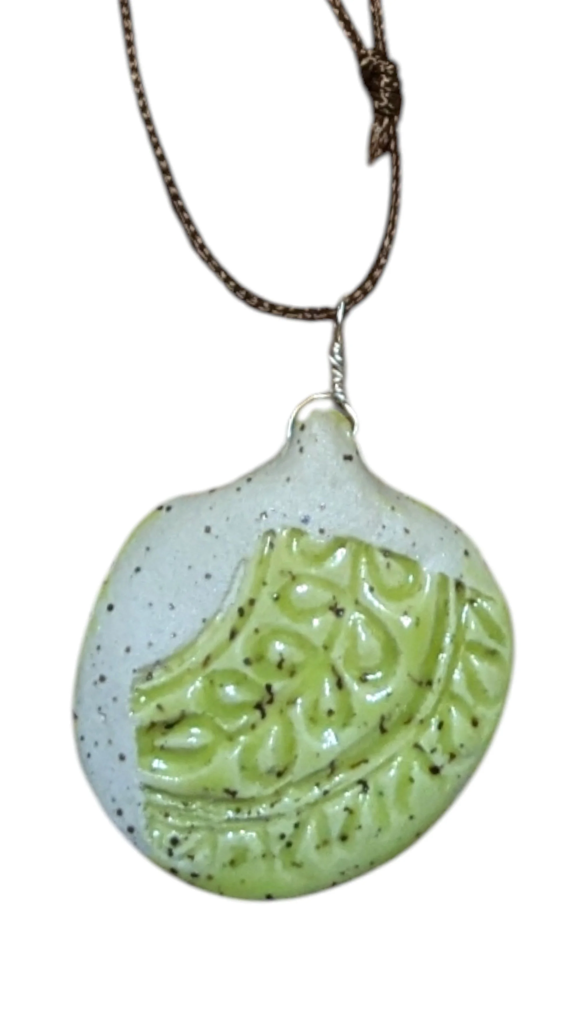 necklace -Photoroom.jpg