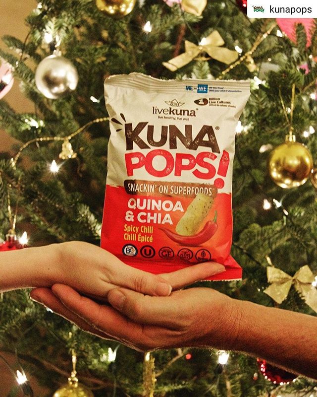 Love working with @kunapops and @livekuna_en 😎

Happy Holidays to all! From @ksw_photography_ ☃️ #Repost @kunapops
&bull; &bull; &bull; &bull; &bull;
 #SnackinOnSuperfoods 📸 credit: @ksw_photography_ ⠀⠀⠀⠀⠀⠀⠀⠀⠀⠀⠀⠀ #christmas #giveaway #snacks #healt