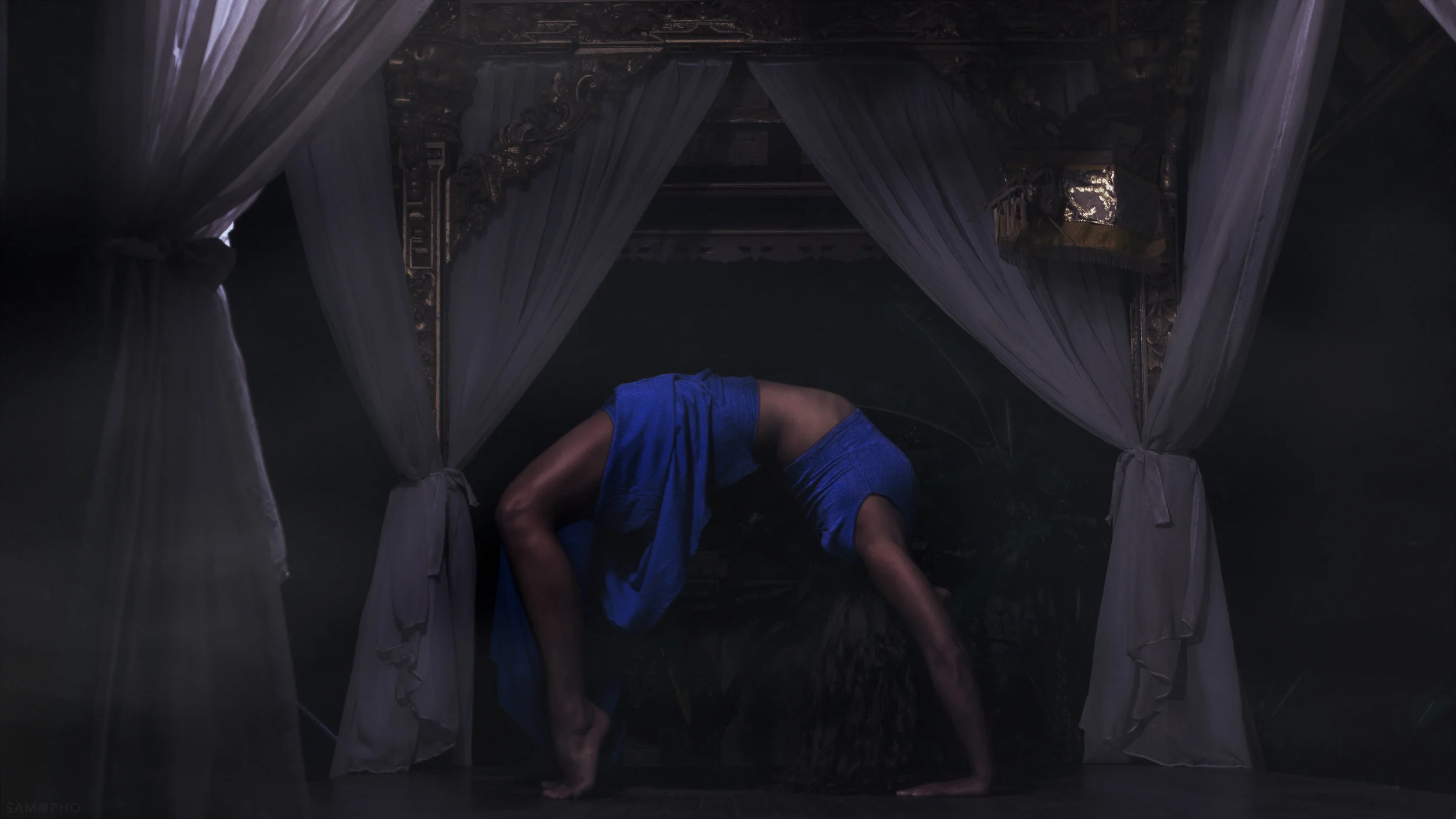 1-Uluwatu Amira Yoga Retreats-PRINT-SAMOPHO LOGO.jpg