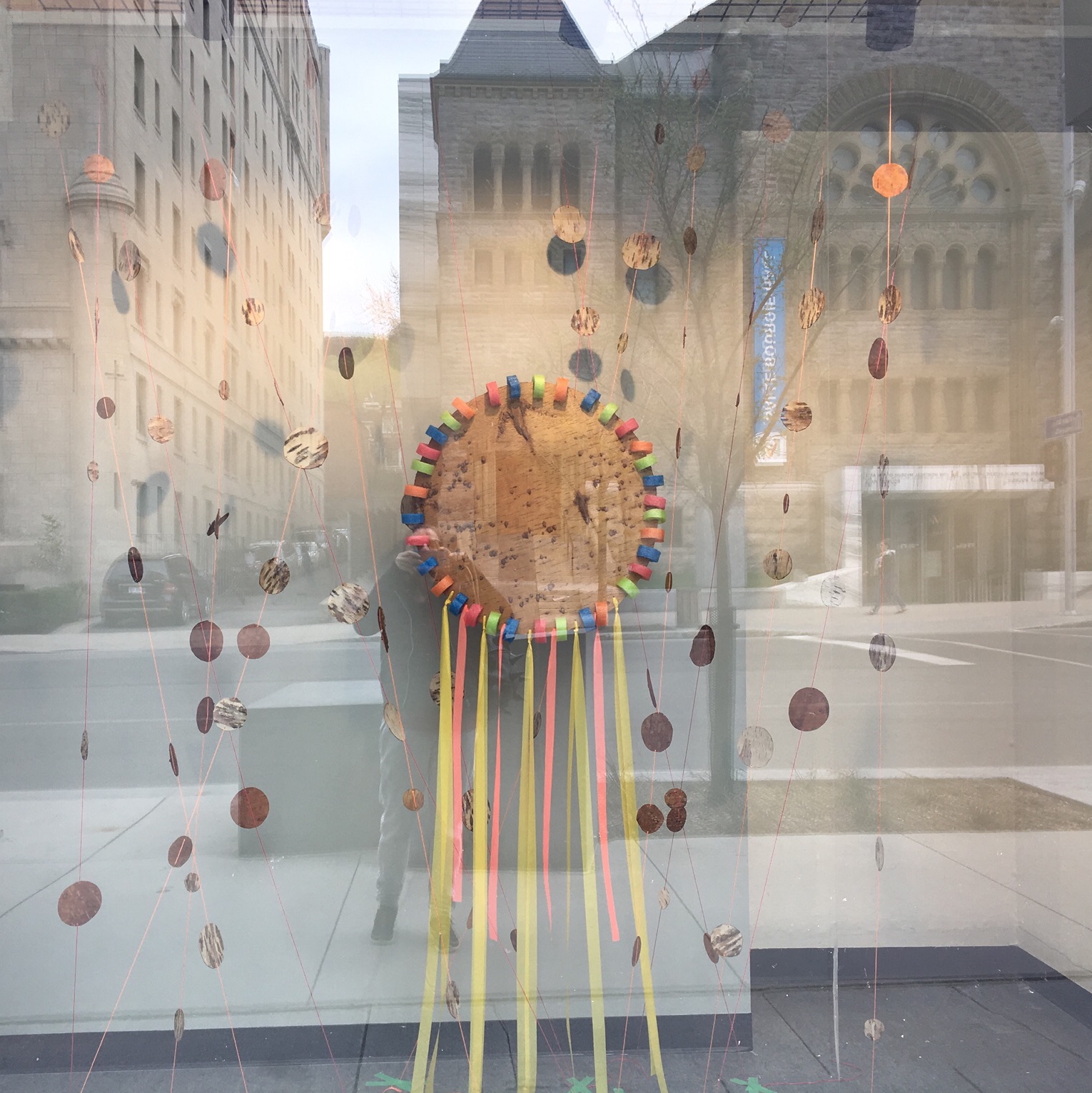 Mikiswikwasowin: le travail de perles et de l’écorce, Collectif Kiuna , 2019
