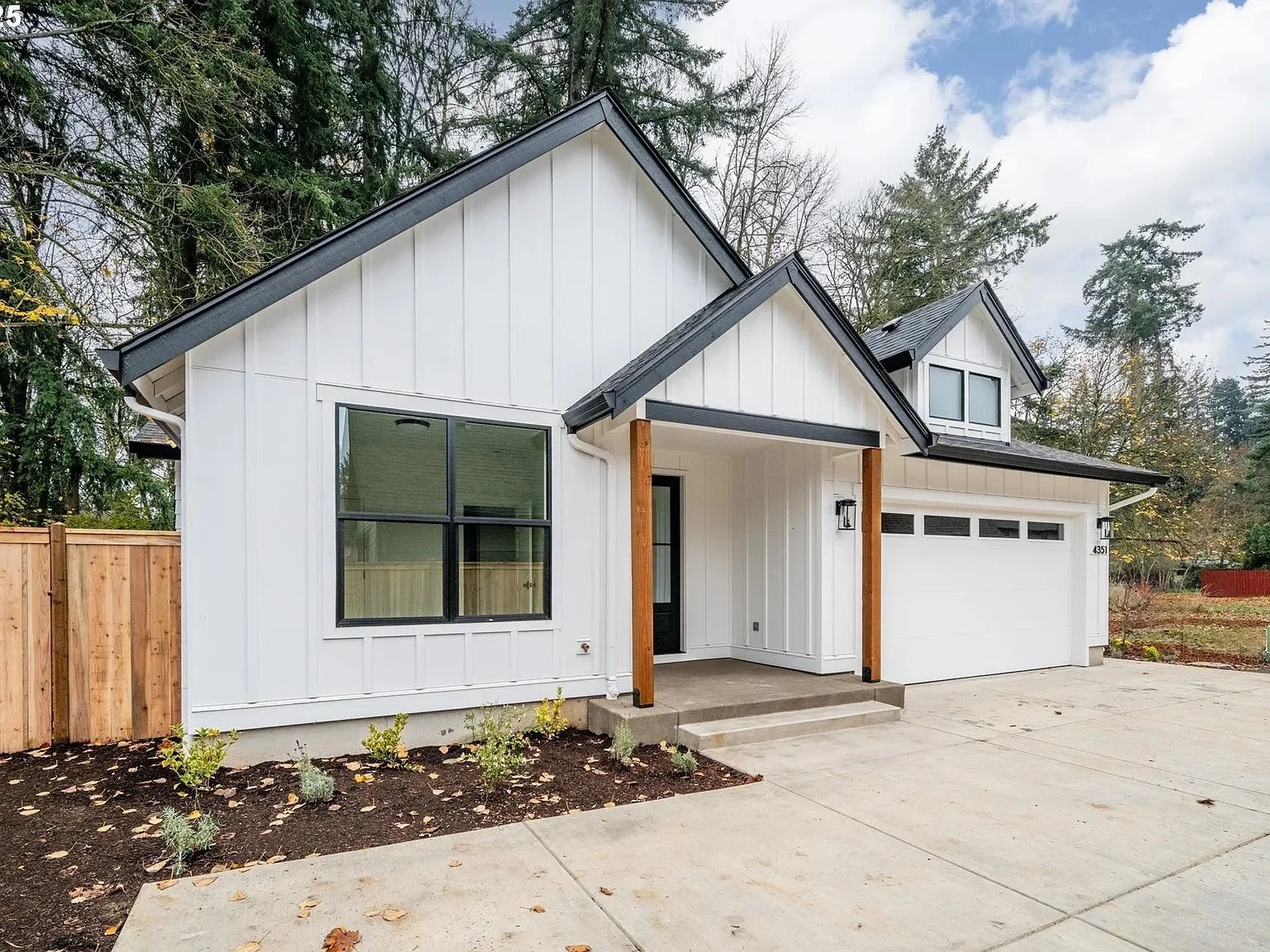 4351 Katy Lane-2.jpeg