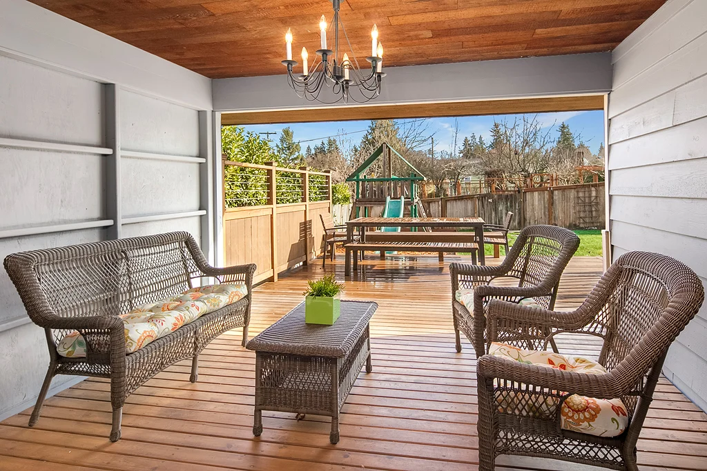 4046 34th Ave W Seattle, WA 98199
