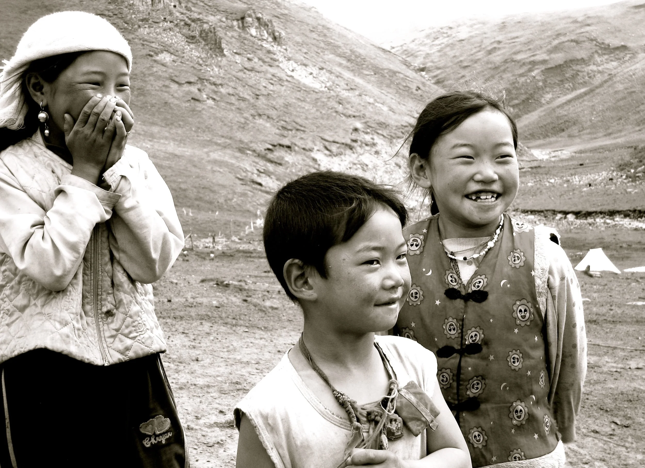 children. camp in amdo mountains