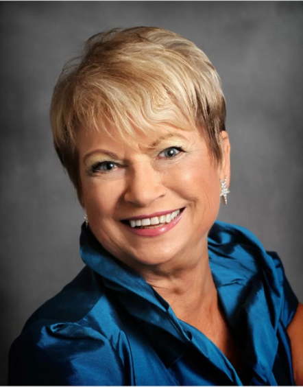 RB Chorale director Pat Bean