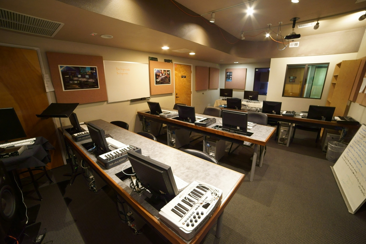 Optimized-classroom.jpeg