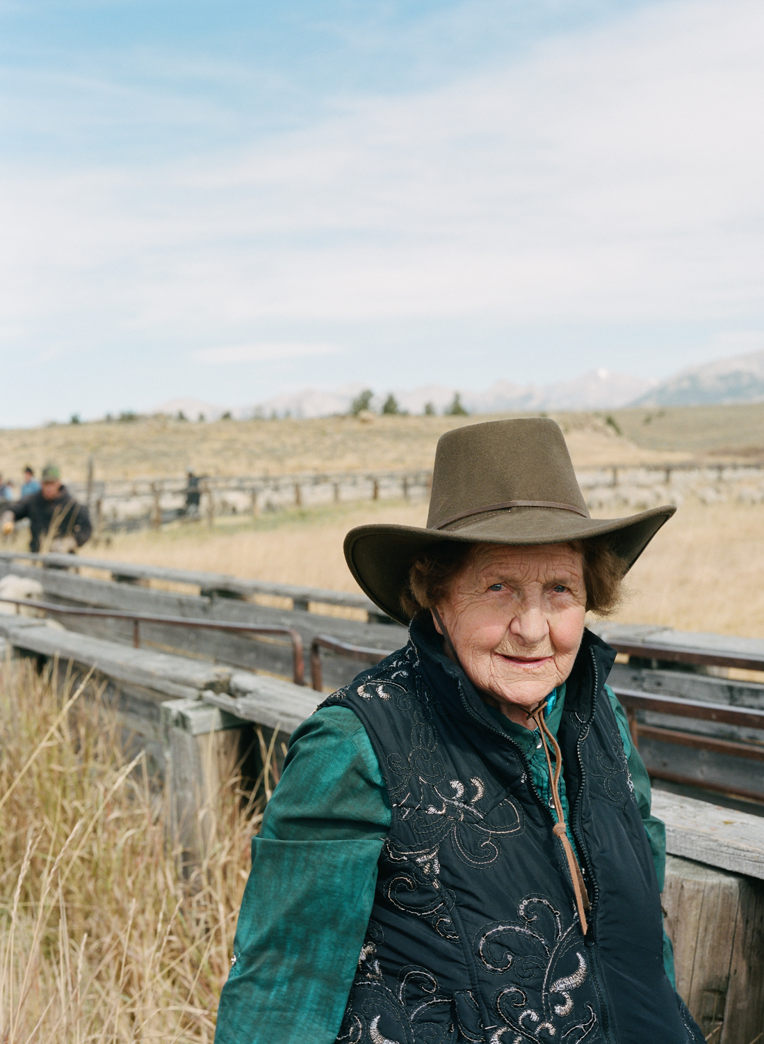 mickey_thoman_chapter_three_women_in_wyoming_sheep_camp_portrait.jpg