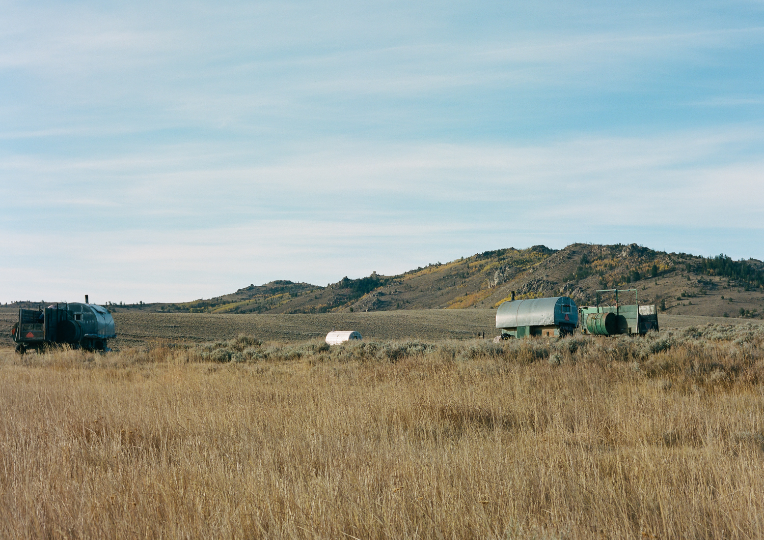 mickey_thoman_chapter_three_women_in_wyoming_sheep_camp_caravans.jpg