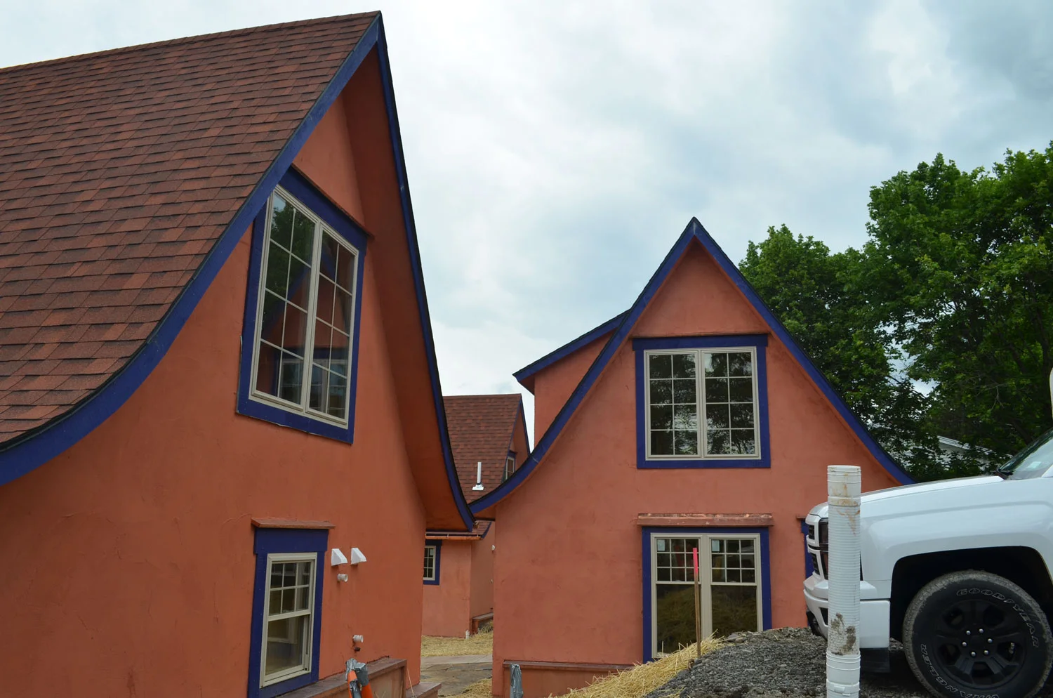 la-bourgade-on-seneca-trio-cottages.jpg