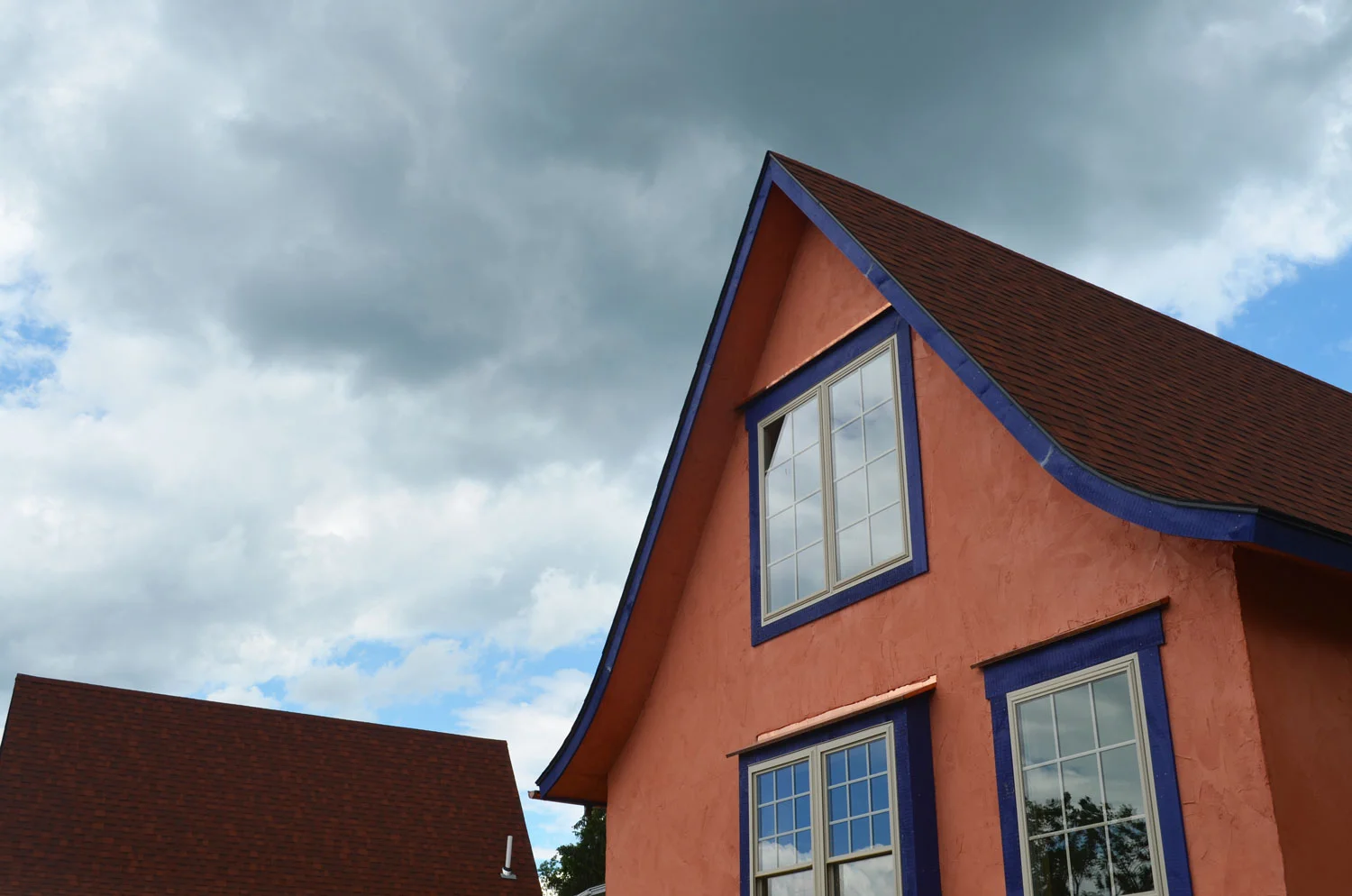 la-bourgade-on-seneca-windows-reflection.jpg