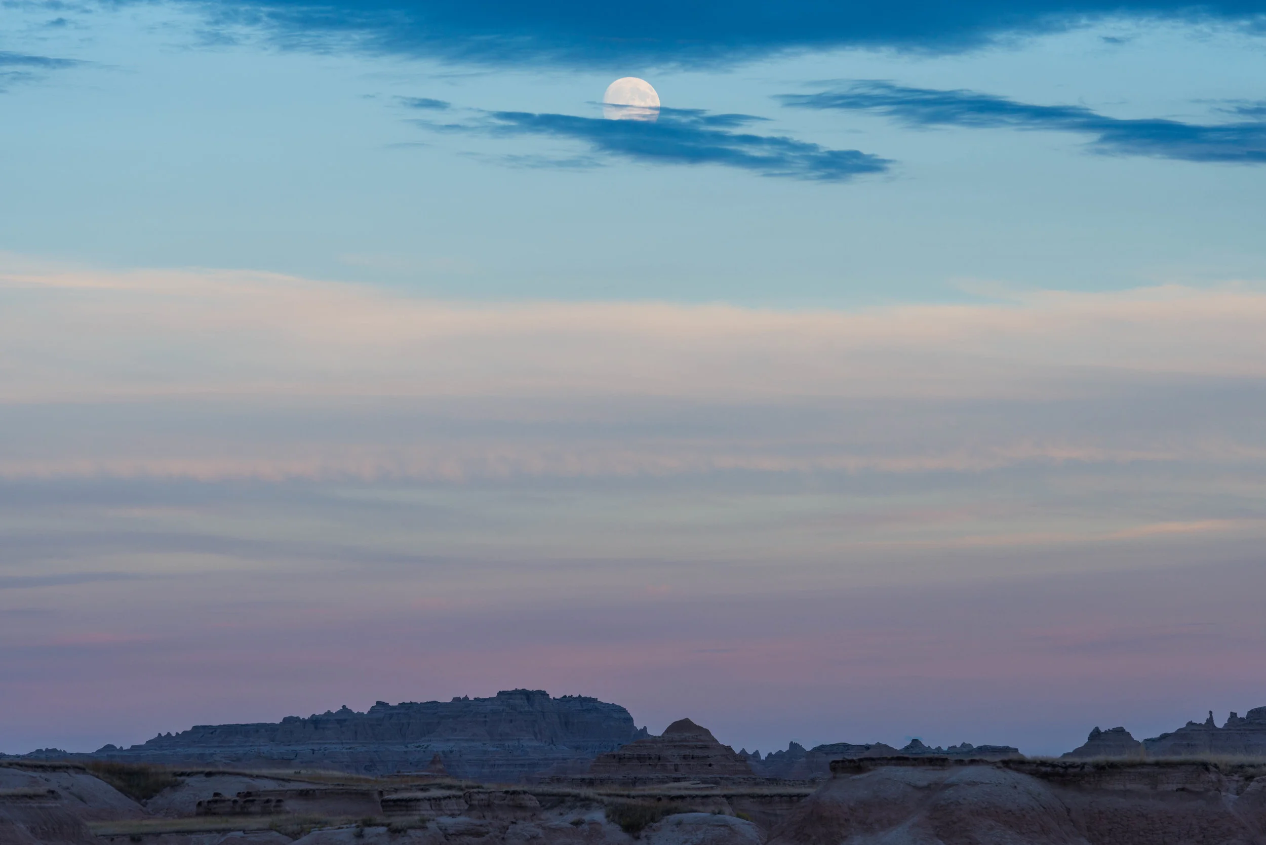 Badlands Moon Rise